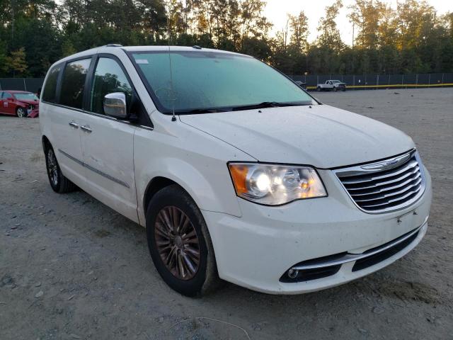 Photo 0 VIN: 2A4RR6DG3BR664528 - CHRYSLER TOWN & COU 