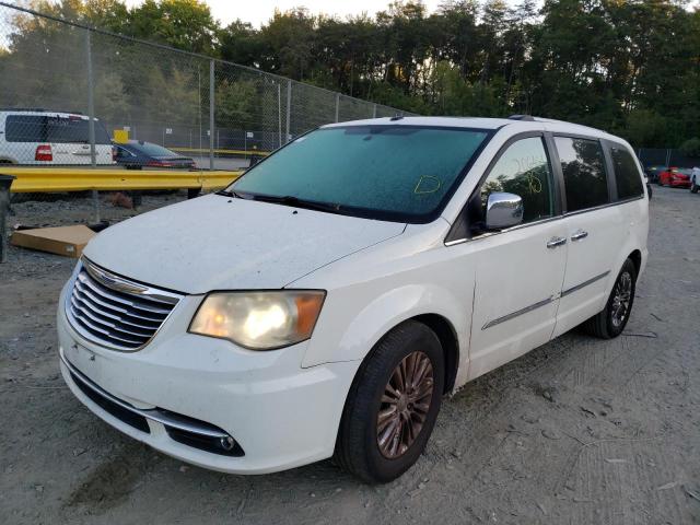 Photo 1 VIN: 2A4RR6DG3BR664528 - CHRYSLER TOWN & COU 