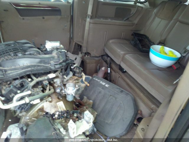 Photo 7 VIN: 2A4RR6DG3BR781431 - CHRYSLER TOWN & COUNTRY 