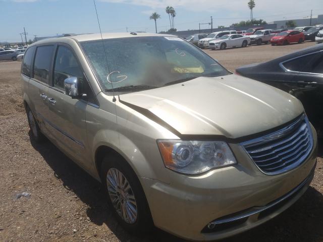 Photo 0 VIN: 2A4RR6DG5BR610230 - CHRYSLER TOWN & COU 