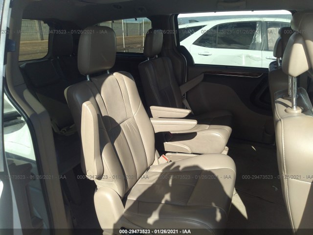 Photo 7 VIN: 2A4RR6DG7BR666301 - CHRYSLER TOWN & COUNTRY 