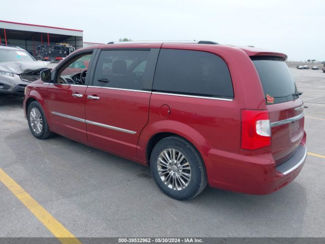 Photo 2 VIN: 2A4RR6DG7BR688072 - CHRYSLER TOWN AND COUNTRY 