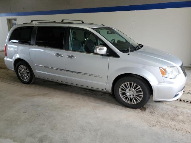 Photo 3 VIN: 2A4RR6DG8BR655324 - CHRYSLER MINIVAN 