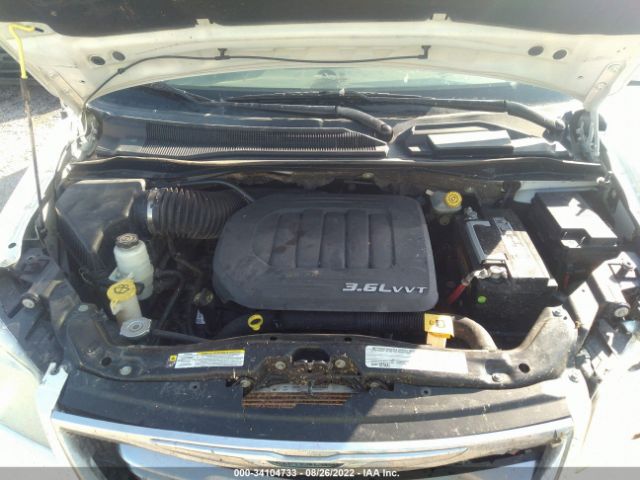 Photo 9 VIN: 2A4RR6DG8BR716459 - CHRYSLER TOWN & COUNTRY 