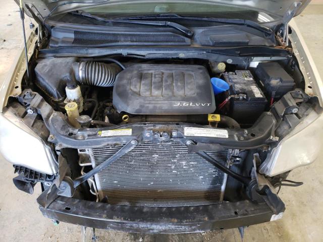 Photo 11 VIN: 2A4RR6DG8BR800670 - CHRYSLER TOWN & COU 