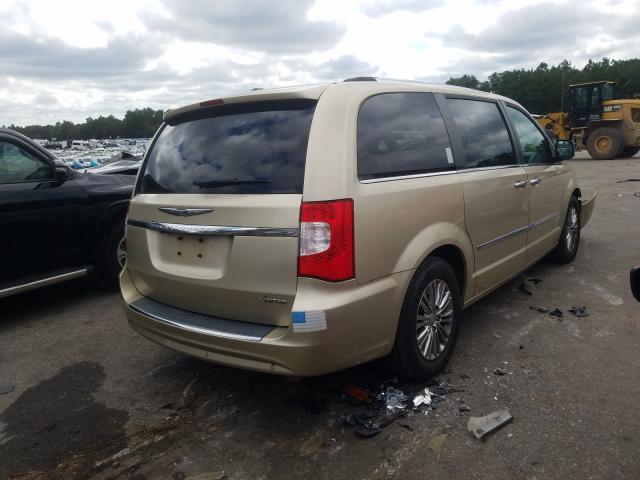 Photo 3 VIN: 2A4RR6DG9BR649449 - CHRYSLER TOWN & COU 