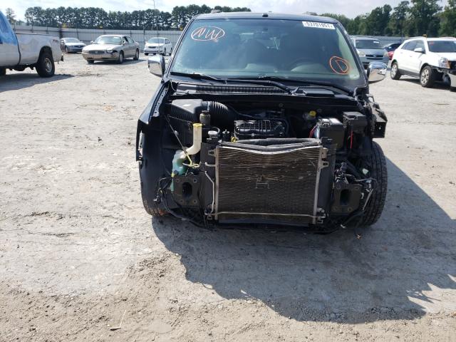 Photo 6 VIN: 2A4RR6DG9BR698439 - CHRYSLER TOWN &AMP COU 