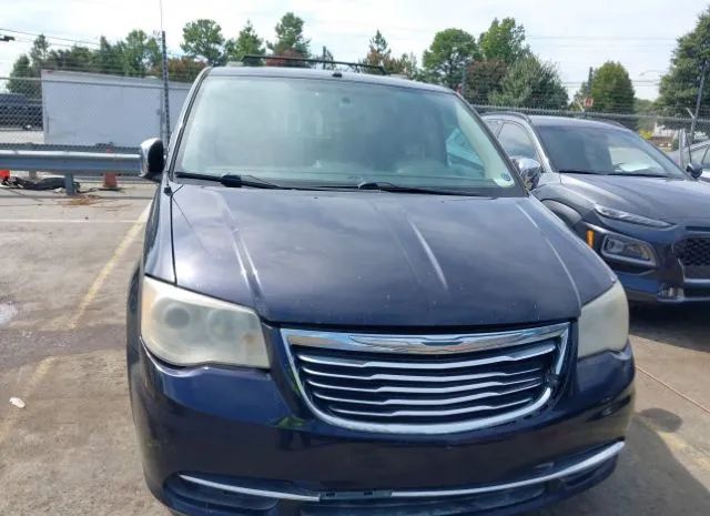 Photo 5 VIN: 2A4RR6DGXBR612412 - CHRYSLER TOWN & COUNTRY 