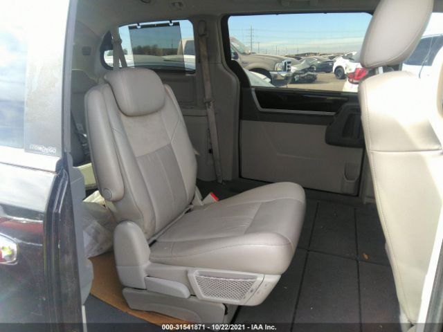 Photo 7 VIN: 2A4RR6DX0AR133575 - CHRYSLER TOWN & COUNTRY 