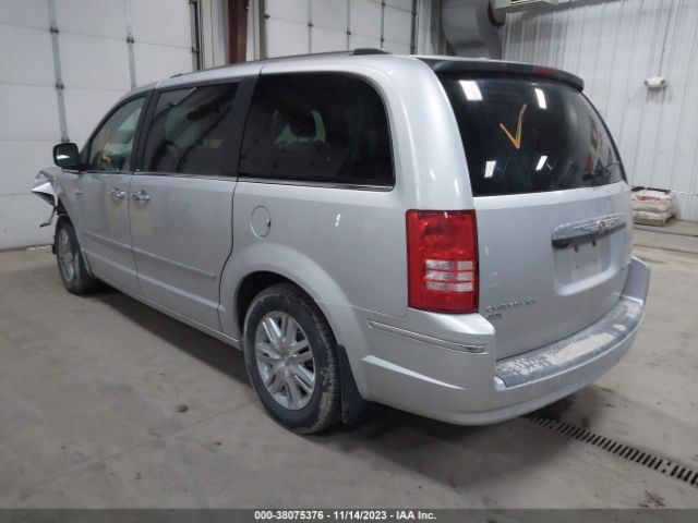 Photo 2 VIN: 2A4RR6DX1AR124030 - CHRYSLER TOWN & COUNTRY 