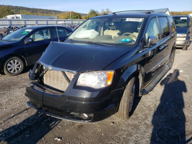 Photo 1 VIN: 2A4RR6DX1AR137165 - CHRYSLER TOWN & COU 