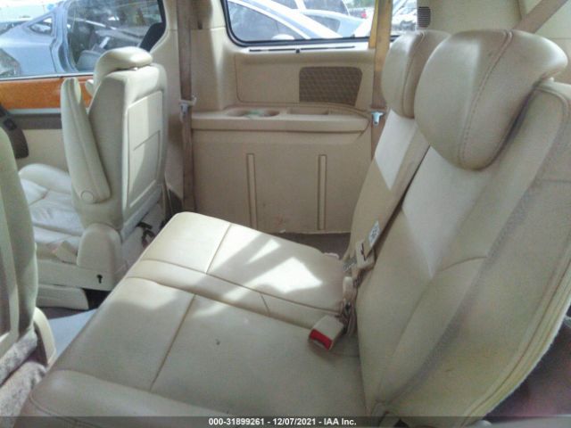 Photo 7 VIN: 2A4RR6DX2AR137210 - CHRYSLER TOWN & COUNTRY 