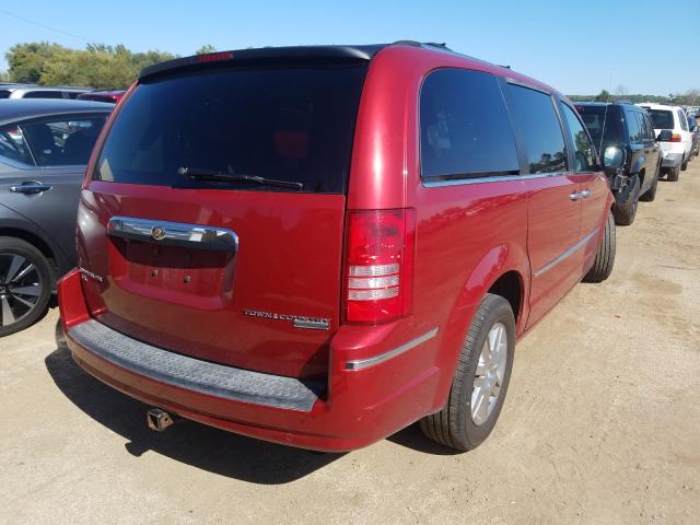 Photo 3 VIN: 2A4RR6DX3AR143002 - CHRYSLER TOWN & COU 