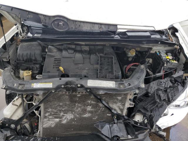 Photo 11 VIN: 2A4RR6DX3AR151830 - CHRYSLER TOWN & COU 