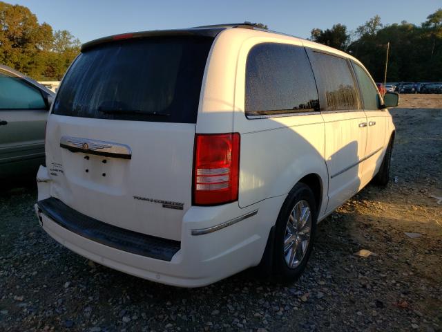 Photo 3 VIN: 2A4RR6DX4AR148094 - CHRYSLER TOWN &AMP COU 