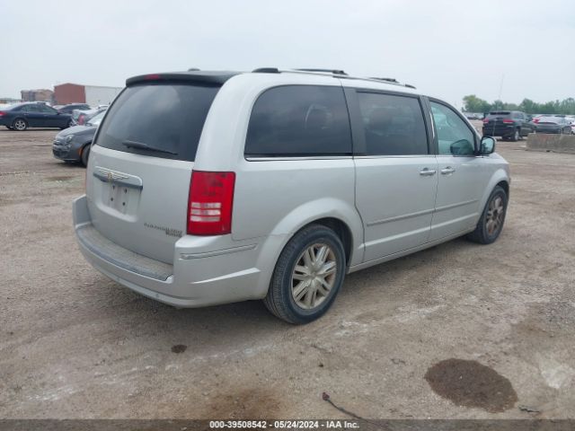 Photo 3 VIN: 2A4RR6DX4AR153098 - CHRYSLER TOWN & COUNTRY 