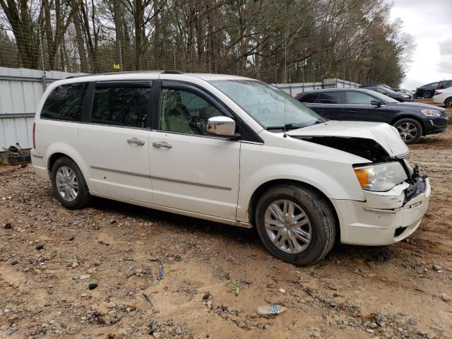 Photo 3 VIN: 2A4RR6DX9AR137155 - CHRYSLER TOWN & COU 