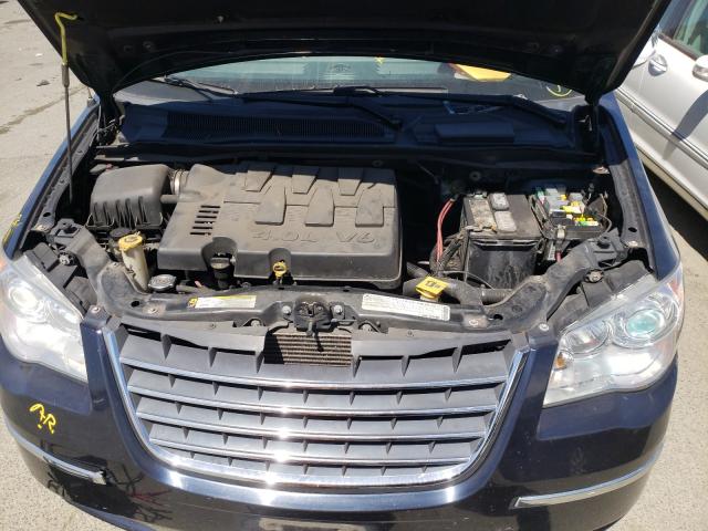 Photo 6 VIN: 2A4RR6DX9AR141240 - CHRYSLER TOWN &AMP COU 