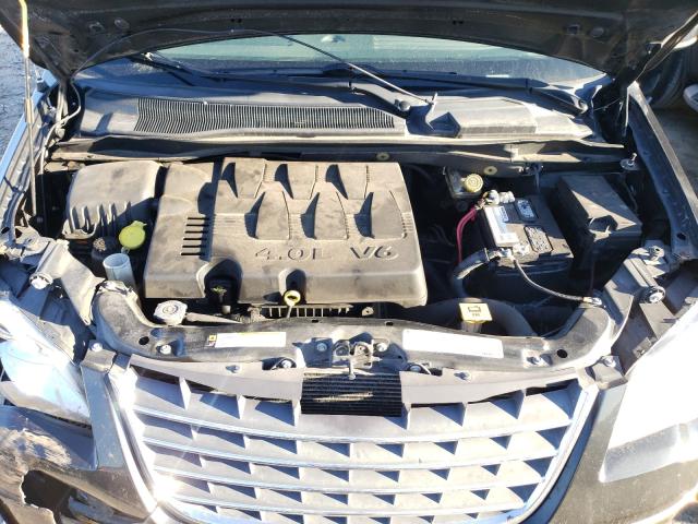 Photo 6 VIN: 2A4RR7DX0AR322006 - CHRYSLER TOWN &AMP COU 