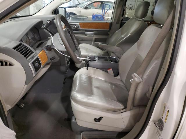 Photo 6 VIN: 2A4RR7DX3AR456699 - CHRYSLER TOWN & CNT 