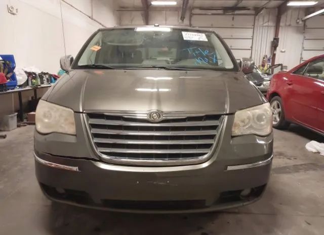 Photo 5 VIN: 2A4RR7DX4AR374724 - CHRYSLER TOWN & COUNTRY 