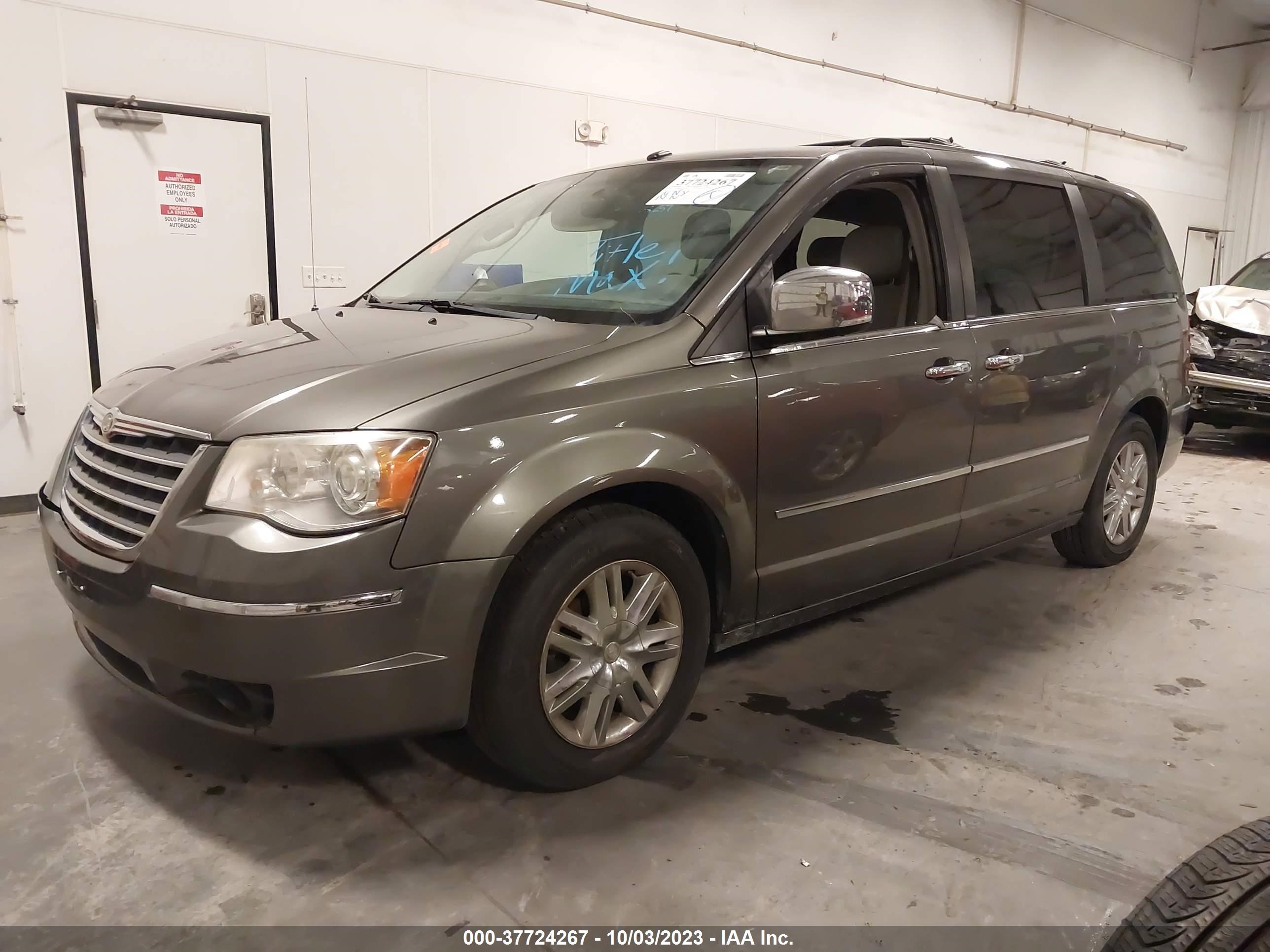 Photo 1 VIN: 2A4RR7DX4AR374724 - CHRYSLER TOWN & COUNTRY 