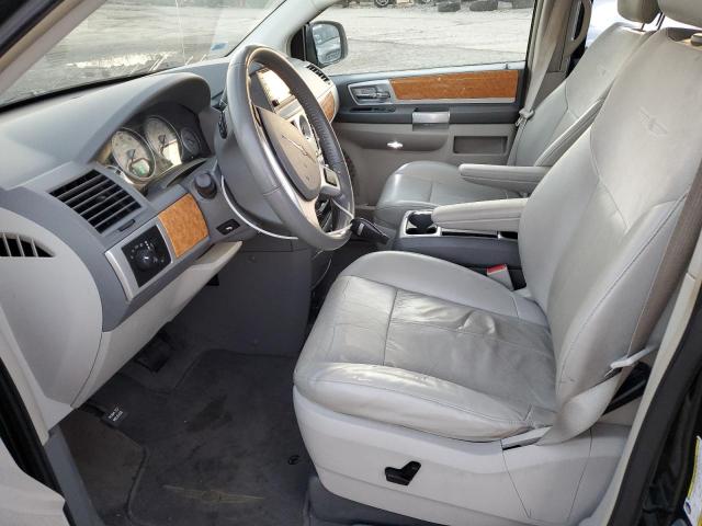 Photo 6 VIN: 2A4RR7DX5AR321885 - CHRYSLER MINIVAN 