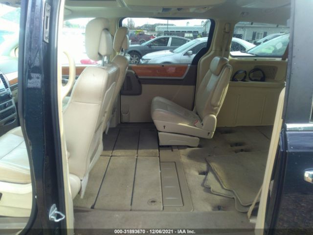 Photo 7 VIN: 2A4RR7DX5AR422361 - CHRYSLER TOWN & COUNTRY 