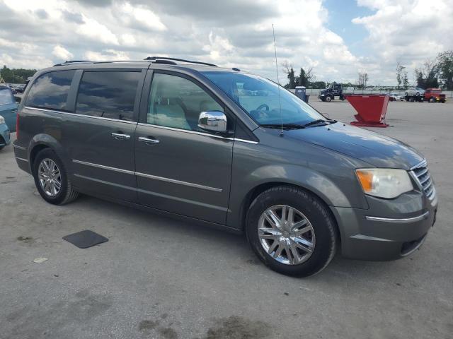 Photo 3 VIN: 2A4RR7DX6AR414530 - CHRYSLER MINIVAN 