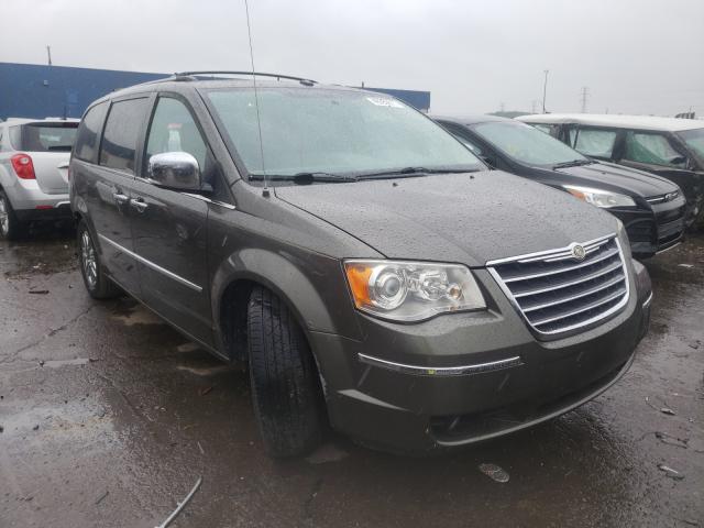 Photo 0 VIN: 2A4RR7DX8AR414514 - CHRYSLER TOWN &AMP COU 