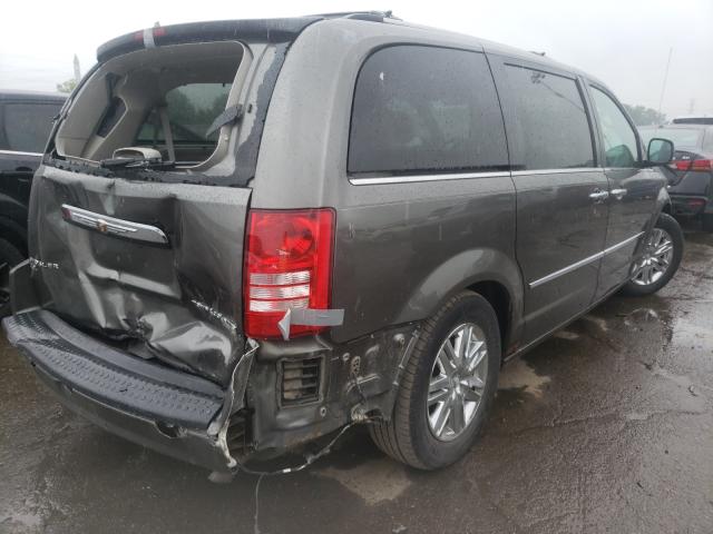 Photo 3 VIN: 2A4RR7DX8AR414514 - CHRYSLER TOWN &AMP COU 