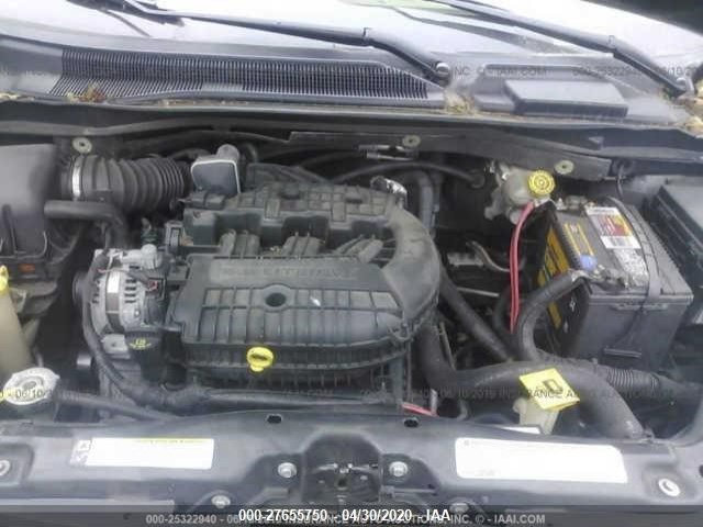 Photo 9 VIN: 2A4RR7DX9AR448512 - CHRYSLER TOWN & COUNTRY 