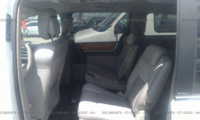 Photo 7 VIN: 2A4RR7DXXAR321851 - CHRYSLER TOWN AND COUNTRY 