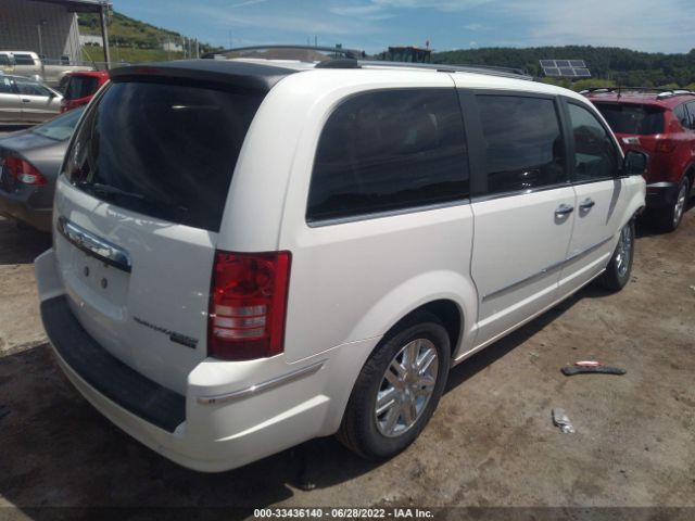 Photo 3 VIN: 2A4RR7DXXAR391463 - CHRYSLER TOWN & COUNTRY 