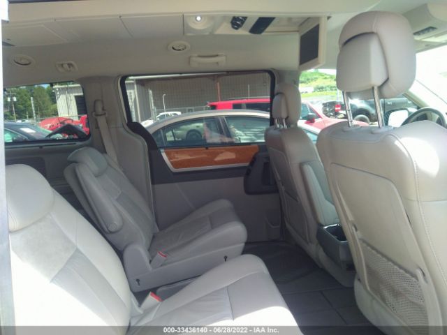 Photo 7 VIN: 2A4RR7DXXAR391463 - CHRYSLER TOWN & COUNTRY 