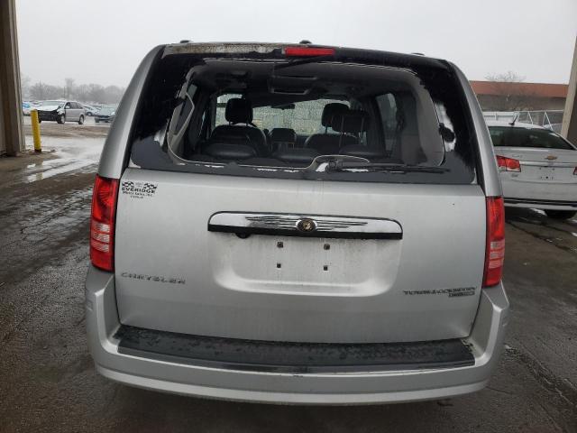 Photo 5 VIN: 2A4RR8D10AR393496 - CHRYSLER MINIVAN 