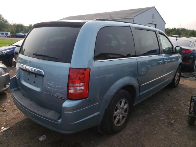 Photo 3 VIN: 2A4RR8D11AR392566 - CHRYSLER TOWN & COU 