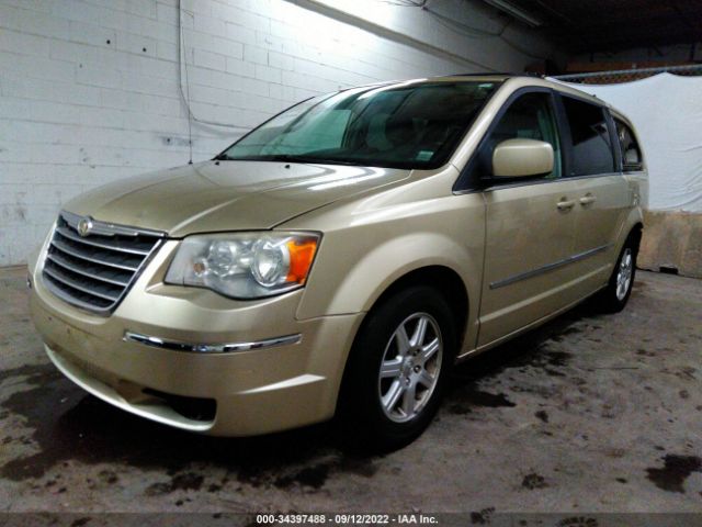 Photo 1 VIN: 2A4RR8D11AR481103 - CHRYSLER TOWN & COUNTRY 