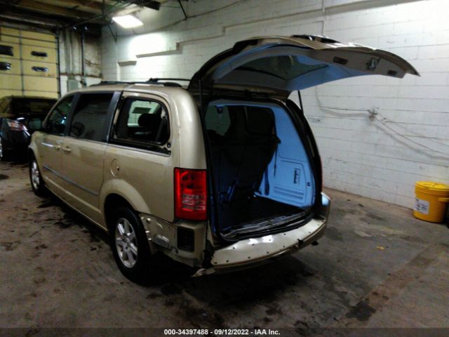 Photo 2 VIN: 2A4RR8D11AR481103 - CHRYSLER TOWN & COUNTRY 