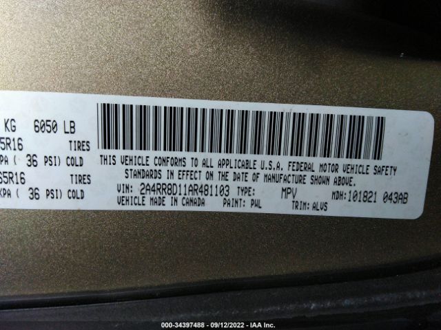 Photo 8 VIN: 2A4RR8D11AR481103 - CHRYSLER TOWN & COUNTRY 