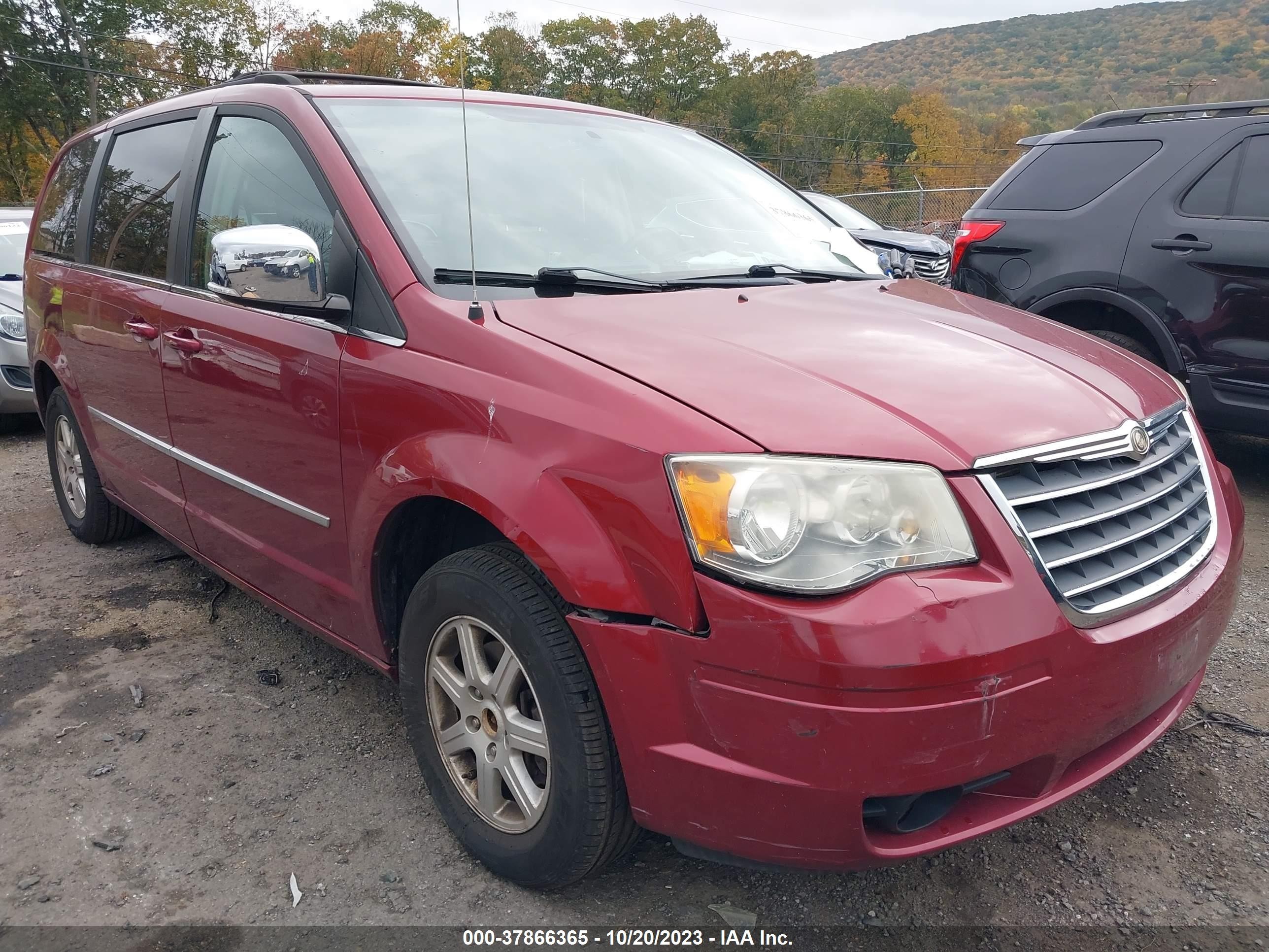 Photo 5 VIN: 2A4RR8D13AR381214 - CHRYSLER TOWN & COUNTRY 