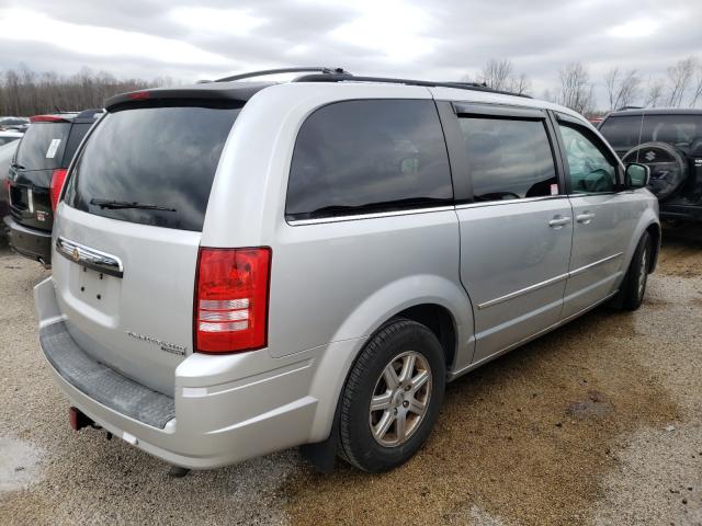 Photo 3 VIN: 2A4RR8D13AR387451 - CHRYSLER TOWN & COU 