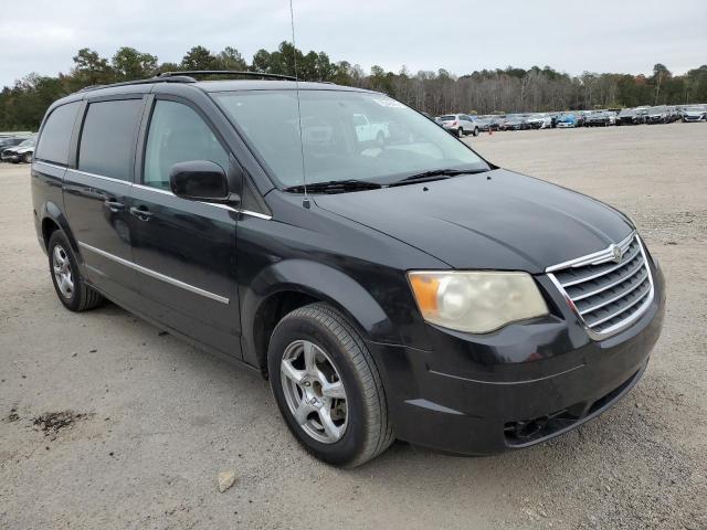 Photo 3 VIN: 2A4RR8D13AR415670 - CHRYSLER MINIVAN 