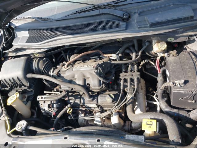 Photo 9 VIN: 2A4RR8D13AR481054 - CHRYSLER TOWN & COUNTRY 