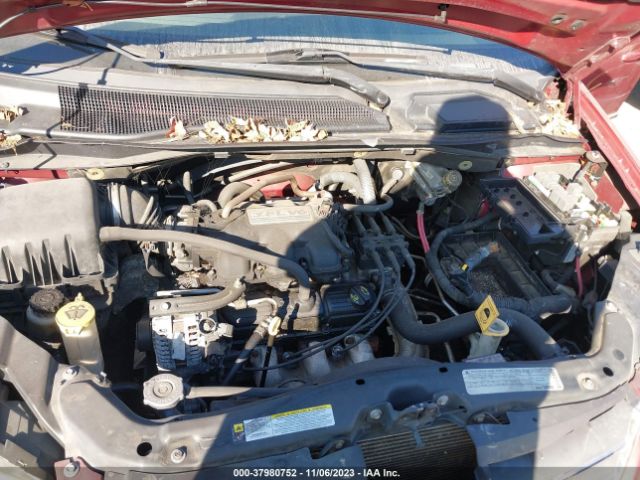 Photo 9 VIN: 2A4RR8D14AR320812 - CHRYSLER TOWN & COUNTRY 