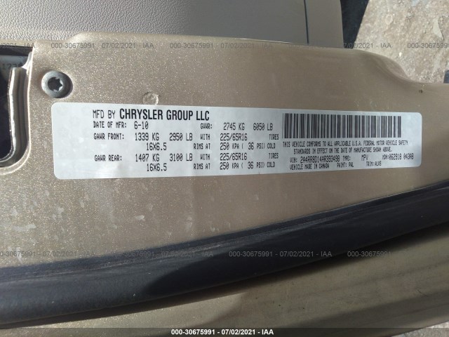 Photo 8 VIN: 2A4RR8D14AR393498 - CHRYSLER TOWN & COUNTRY 