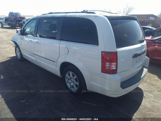 Photo 2 VIN: 2A4RR8D14AR405584 - CHRYSLER TOWN & COUNTRY 