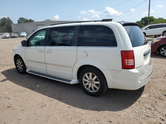 Photo 1 VIN: 2A4RR8D15AR395129 - CHRYSLER TOWN & COU 