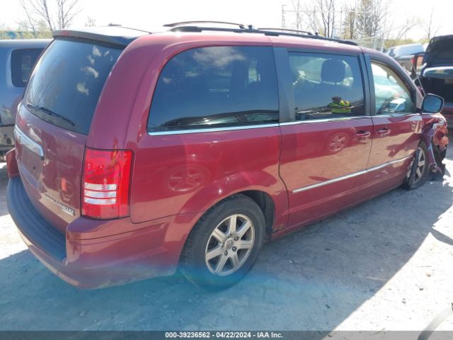 Photo 3 VIN: 2A4RR8D15AR441364 - CHRYSLER TOWN & COUNTRY 