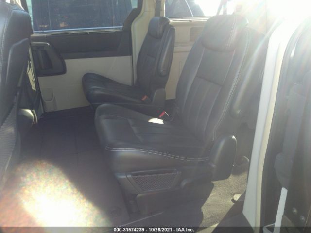 Photo 7 VIN: 2A4RR8D15AR502339 - CHRYSLER TOWN & COUNTRY 